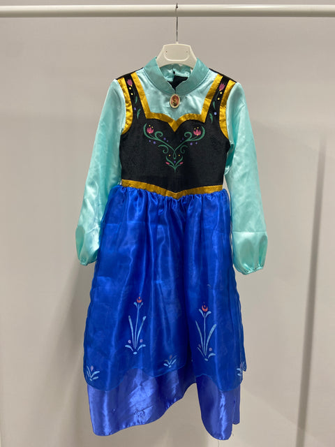 « La robe magique d'Anna La Reine des Neiges »