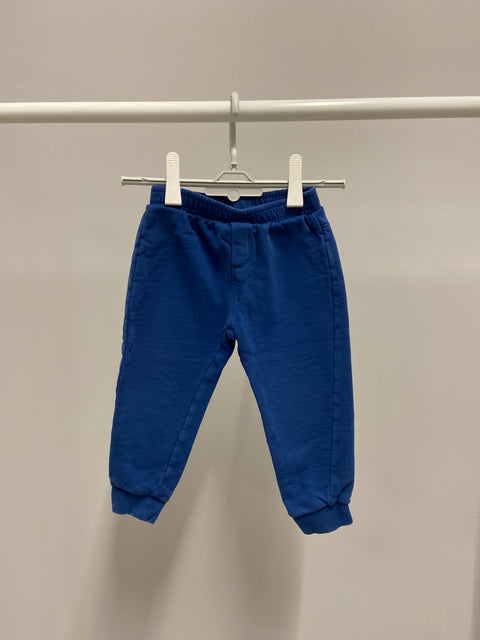 "Pantalon bleu polyvalent"